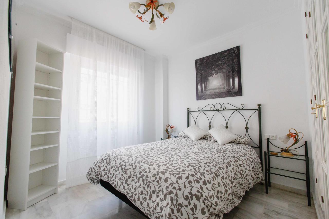 Apartamentos Las Huertas Cádiz Exterior photo