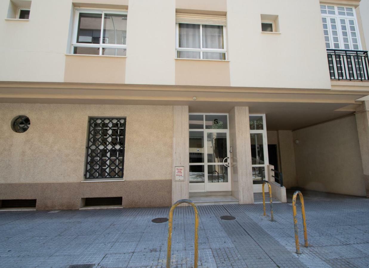 Apartamentos Las Huertas Cádiz Exterior photo